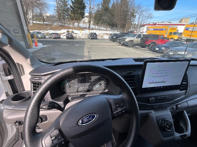 Used 2022 Ford E-Transit 350 - photo 20