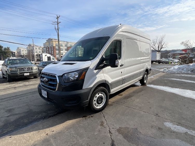 Used 2022 Ford E-Transit 350 - photo 5