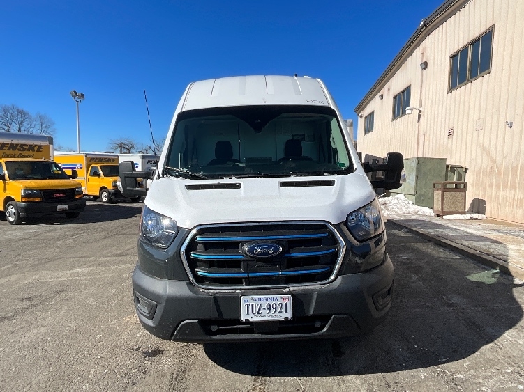 Used 2022 Ford E-Transit 350 - photo 30
