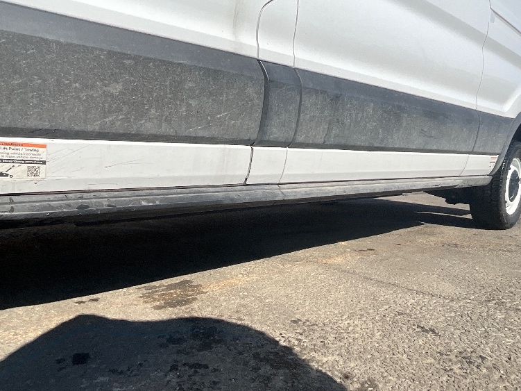 Used 2022 Ford E-Transit 350 - photo 7