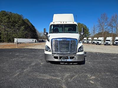 Used 2019 Freightliner Cascadia Detroit DD13 Semi Truck for sale #EBT1557 - photo 2