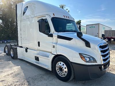 Used 2021 Freightliner Cascadia Detroit DD15AT Semi Truck with Sleeper Cab for sale #EPES21074 - photo 1