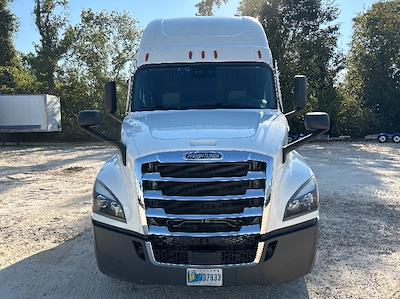 Used 2021 Freightliner Cascadia Detroit DD15AT Semi Truck with Sleeper Cab for sale #EPES21074 - photo 2