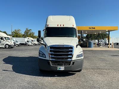 Used 2021 Freightliner Cascadia Detroit DD15AT Semi Truck with Sleeper Cab for sale #EPES21077 - photo 2
