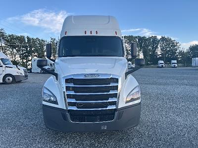 Used 2021 Freightliner Cascadia Detroit DD15AT Semi Truck with Sleeper Cab for sale #EPES21094 - photo 2