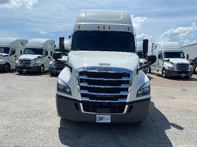 Used 2021 Freightliner Cascadia Detroit DD15AT Semi Truck with Sleeper Cab for sale #EPES21135 - photo 2