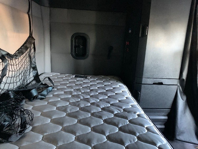 Used 2021 Freightliner Cascadia - photo 20