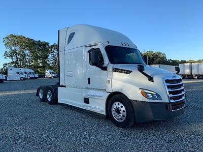 Used 2021 Freightliner Cascadia Detroit DD15AT Semi Truck with Sleeper Cab for sale #EPES21145 - photo 1