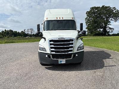 Used 2021 Freightliner Cascadia Detroit DD15AT Semi Truck with Sleeper Cab for sale #EPES21146 - photo 2