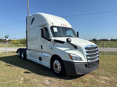 Used 2021 Freightliner Cascadia Detroit DD15AT Semi Truck with Sleeper Cab for sale #EPES21147 - photo 1