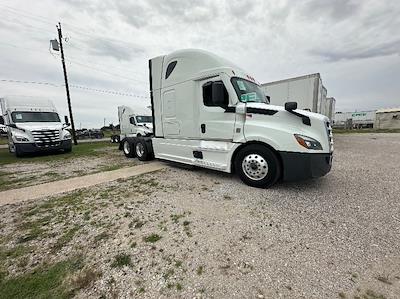 Used 2021 Freightliner Cascadia Detroit DD15AT Semi Truck with Sleeper Cab for sale #EPES21151 - photo 1