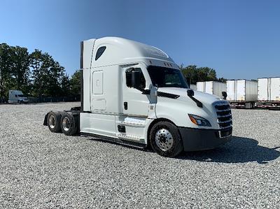 Used 2021 Freightliner Cascadia Detroit DD15AT Semi Truck with Sleeper Cab for sale #EPES21171 - photo 1