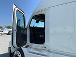 Used 2021 Freightliner Cascadia Detroit DD15AT Semi Truck with Sleeper Cab for sale #EPES21171 - photo 9