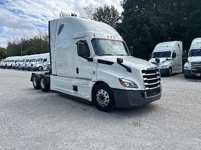 Used 2021 Freightliner Cascadia Detroit DD15AT Semi Truck with Sleeper Cab for sale #EPES21173 - photo 1