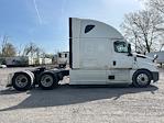 Used 2021 Freightliner Cascadia Detroit DD15AT Semi Truck with Sleeper Cab for sale #EPES21180 - photo 8