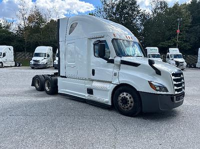 Used 2021 Freightliner Cascadia Detroit DD15AT Semi Truck with Sleeper Cab for sale #EPES21190 - photo 1