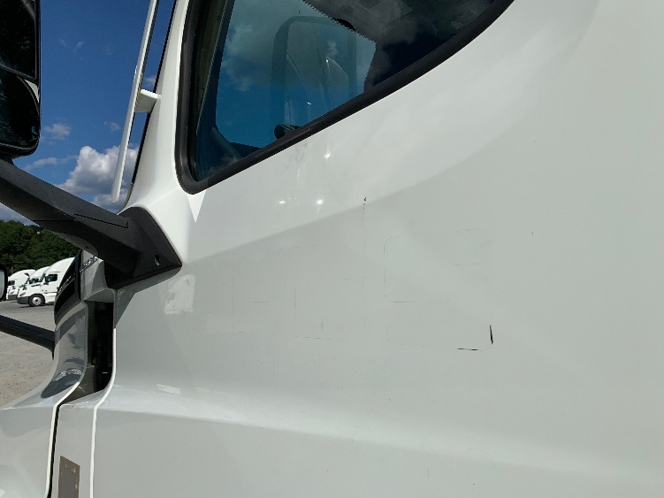 Used 2021 Freightliner Cascadia - photo 28