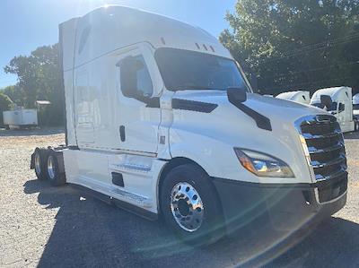 Used 2021 Freightliner Cascadia Detroit DD15AT Semi Truck with Sleeper Cab for sale #EPES21203 - photo 1
