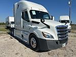 Used 2021 Freightliner Cascadia Detroit DD15AT Semi Truck with Sleeper Cab for sale #EPES21211 - photo 1