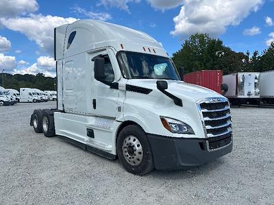 Used 2021 Freightliner Cascadia Detroit DD15AT Semi Truck with Sleeper Cab for sale #EPES21218 - photo 1