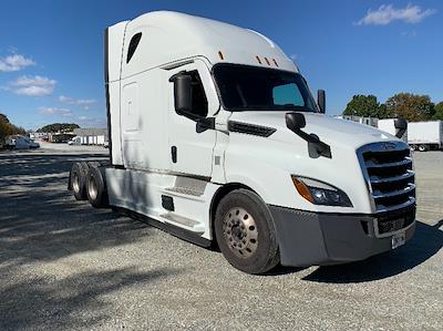 Used 2021 Freightliner Cascadia Detroit DD15AT Semi Truck with Sleeper Cab for sale #EPES21223 - photo 1