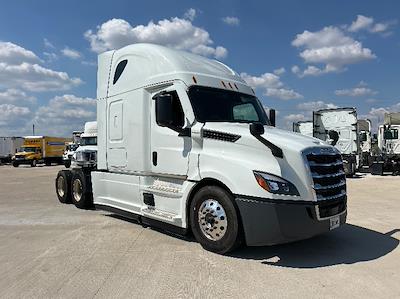 Used 2021 Freightliner Cascadia Detroit DD15AT Semi Truck with Sleeper Cab for sale #EPES21232 - photo 1