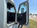 Used 2021 Freightliner Cascadia Detroit DD15AT Semi Truck with Sleeper Cab for sale #EPES21235 - photo 13