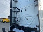 Used 2021 Freightliner Cascadia Detroit DD15AT Semi Truck with Sleeper Cab for sale #EPES21258 - photo 23