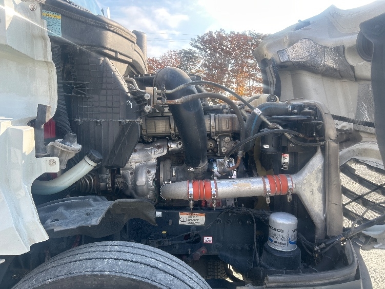 Used 2021 Freightliner Cascadia - photo 22
