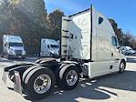 Used 2021 Freightliner Cascadia Detroit DD15AT Semi Truck with Sleeper Cab for sale #EPES21264 - photo 7