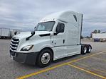 Used 2021 Freightliner Cascadia Detroit DD15AT Semi Truck with Sleeper Cab for sale #EPES21283 - photo 3