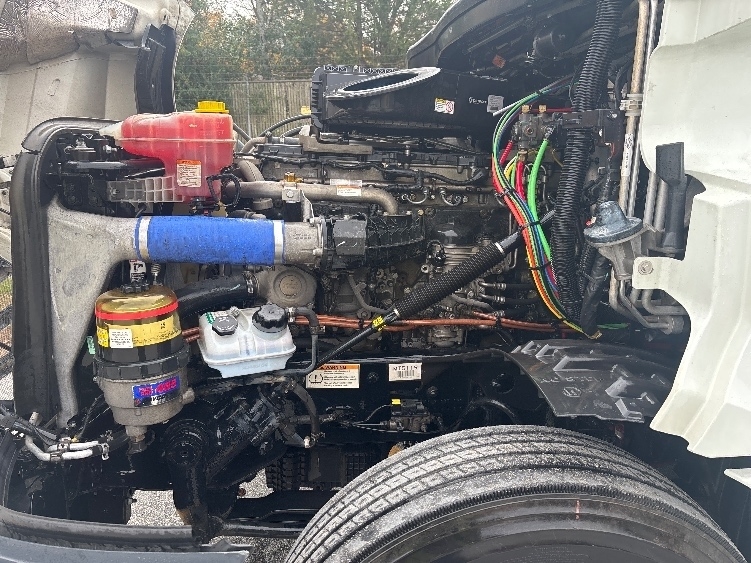 Used 2021 Freightliner Cascadia - photo 23
