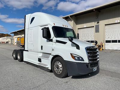 Used 2021 Freightliner Cascadia Detroit DD15AT Semi Truck with Sleeper Cab for sale #EPES21289 - photo 1