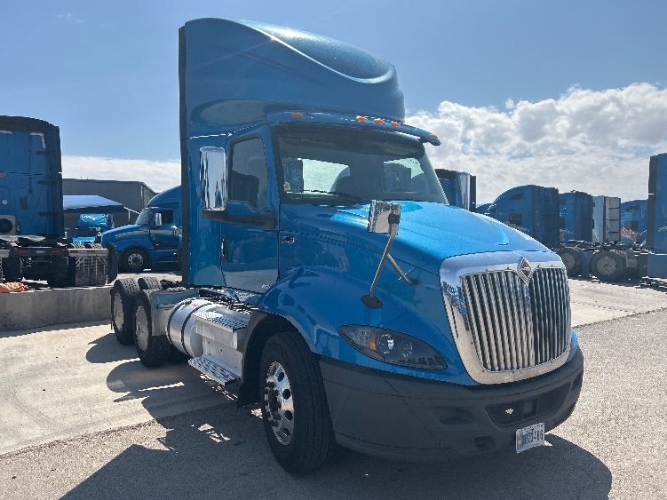 Used 2019 International RH - photo 1