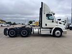 Used 2018 Freightliner Cascadia Detroit DD13 Semi Truck for sale #M217286 - photo 8