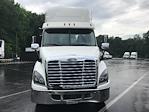 Used 2018 Freightliner Cascadia Detroit DD13 Semi Truck for sale #M217291 - photo 2