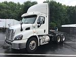 Used 2018 Freightliner Cascadia Detroit DD13 Semi Truck for sale #M217291 - photo 3