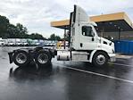 Used 2018 Freightliner Cascadia Detroit DD13 Semi Truck for sale #M217291 - photo 8