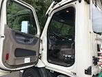 Used 2018 Freightliner Cascadia Detroit DD13 Semi Truck for sale #M217292 - photo 9