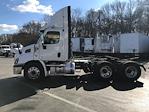 Used 2018 Freightliner Cascadia Detroit DD13 Semi Truck for sale #M217295 - photo 3