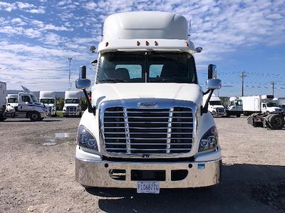 Used 2018 Freightliner Cascadia Detroit DD13 Semi Truck for sale #M217306 - photo 2