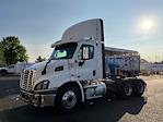 Used 2018 Freightliner Cascadia Detroit DD13 Semi Truck for sale #M217310 - photo 3