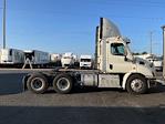 Used 2018 Freightliner Cascadia Detroit DD13 Semi Truck for sale #M217310 - photo 8