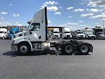 Used 2018 Freightliner Cascadia Detroit DD13 Semi Truck for sale #M217311 - photo 4