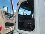 Used 2018 Freightliner Cascadia Detroit DD13 Semi Truck for sale #M217311 - photo 9