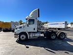 Used 2018 Freightliner Cascadia Detroit DD13 Semi Truck for sale #M217323 - photo 4