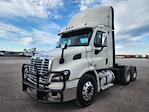 Used 2018 Freightliner Cascadia Detroit DD13 Semi Truck for sale #M217348 - photo 5