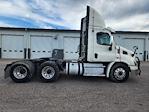 Used 2018 Freightliner Cascadia Detroit DD13 Semi Truck for sale #M217348 - photo 15