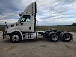 Used 2018 Freightliner Cascadia Detroit DD13 Semi Truck for sale #M217349 - photo 4