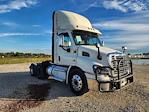 Used 2018 Freightliner Cascadia Detroit DD13 Semi Truck for sale #M217356 - photo 1